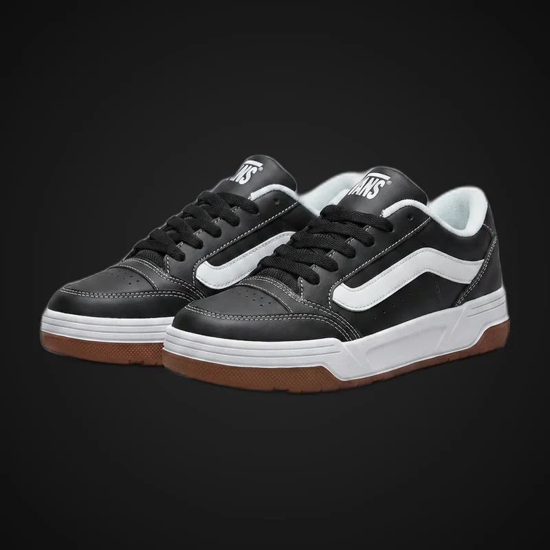 Vans Old Skool Low - Negro/Blanco Suela Gum — imagen 1